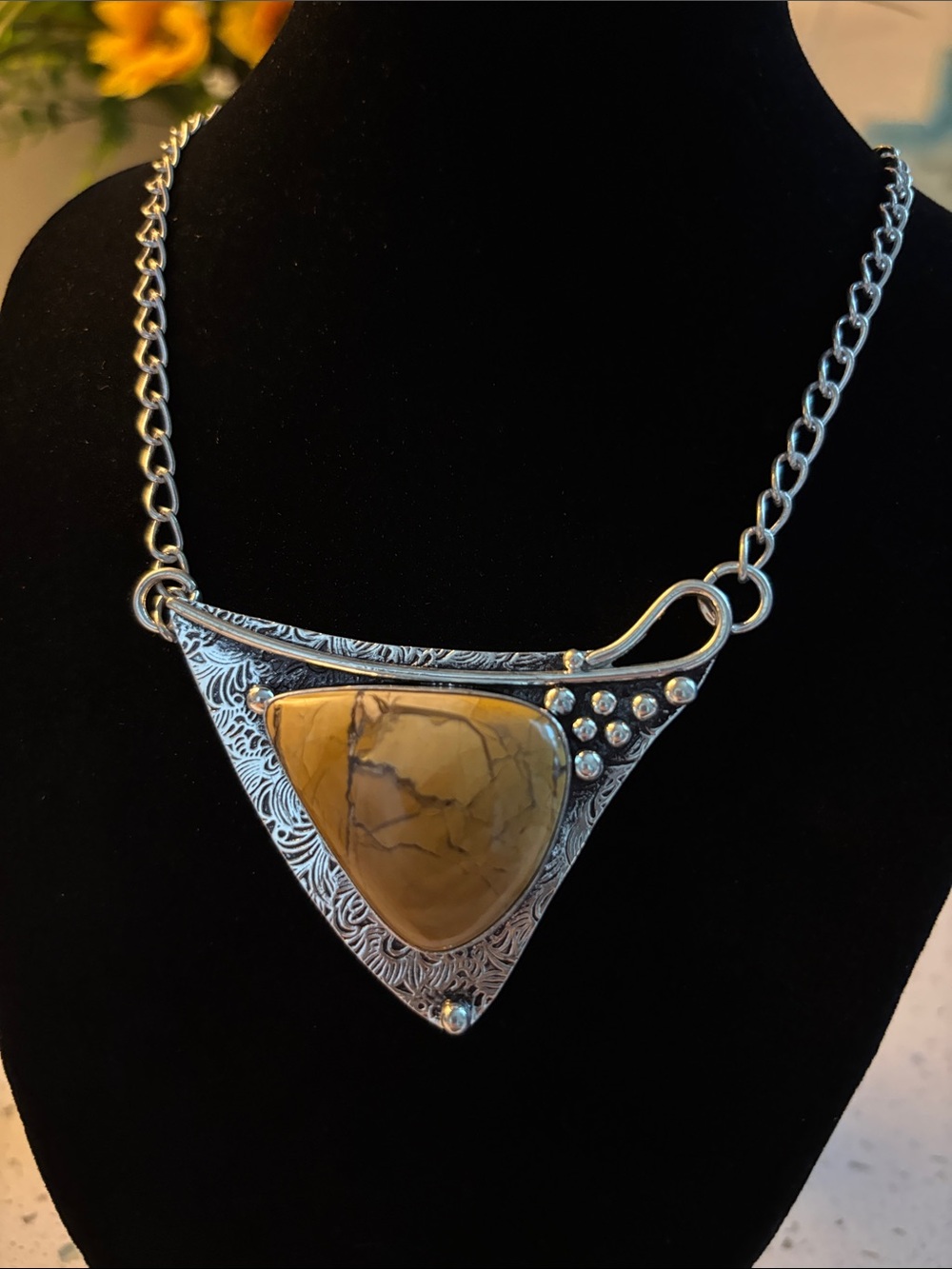 Sterling Silver Brecciated Mookaite Gemstone Statement Necklace - Picture 3 of 8